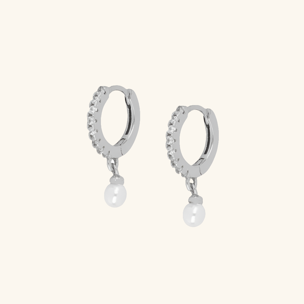 The Pearl Edit-Luxe Drop Earrings